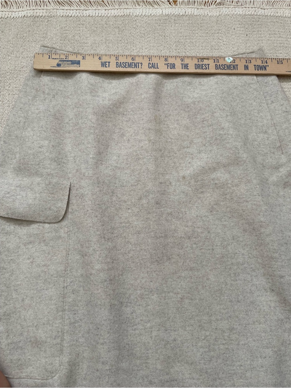 Vintage DKNY Wool A Line Midi Skirt Sz 4 Lagenlook Minimalist Cargo Pocket Y2K - Picture 4 of 5